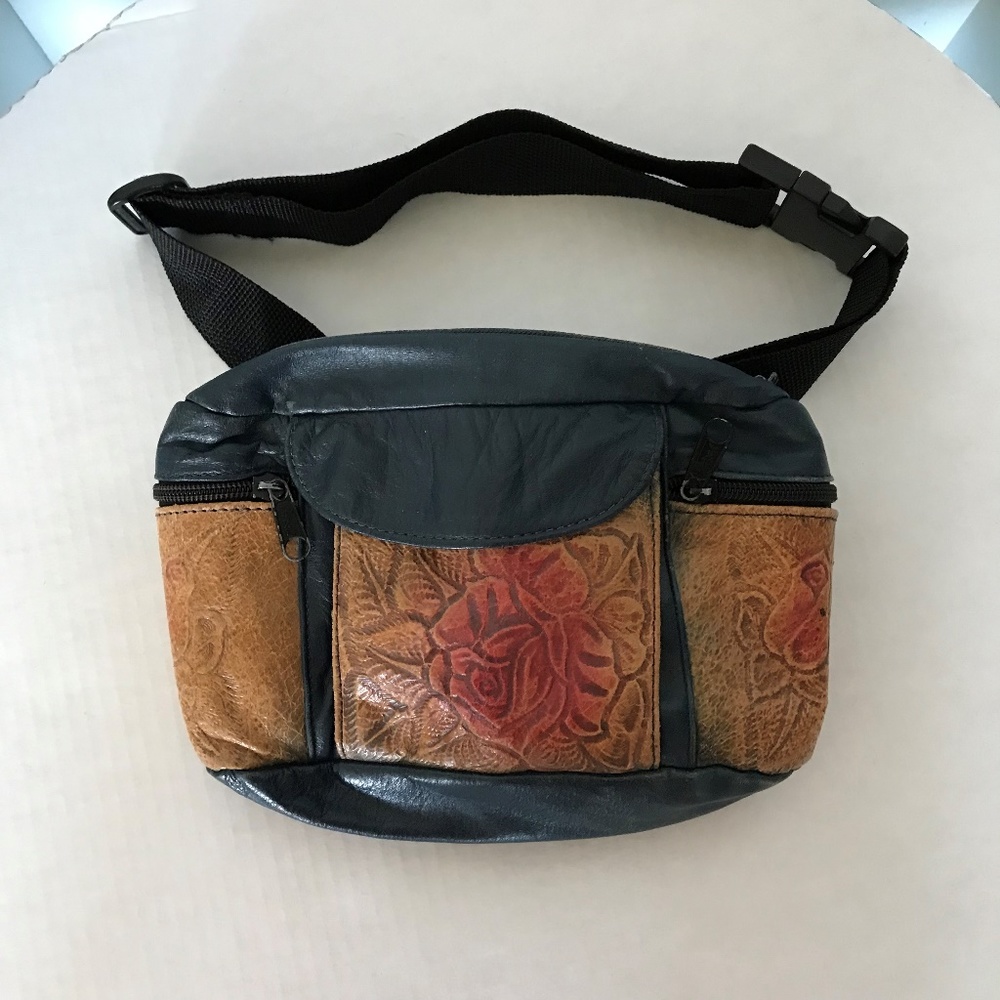 Hecho en Mexico leather fanny pack